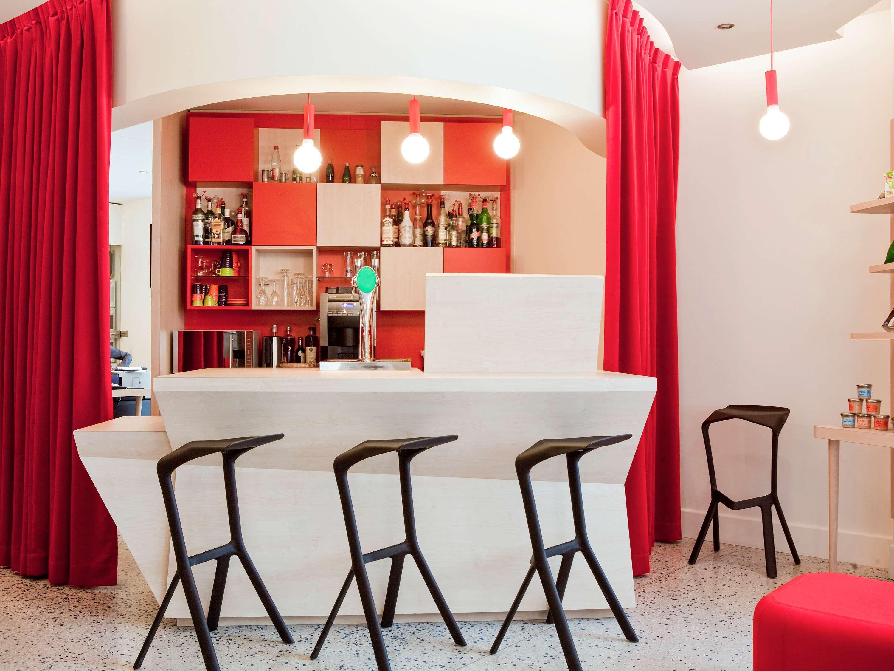 Ibis Styles Paris Mairie De Montreuil Hotel Montreuil  Exterior photo
