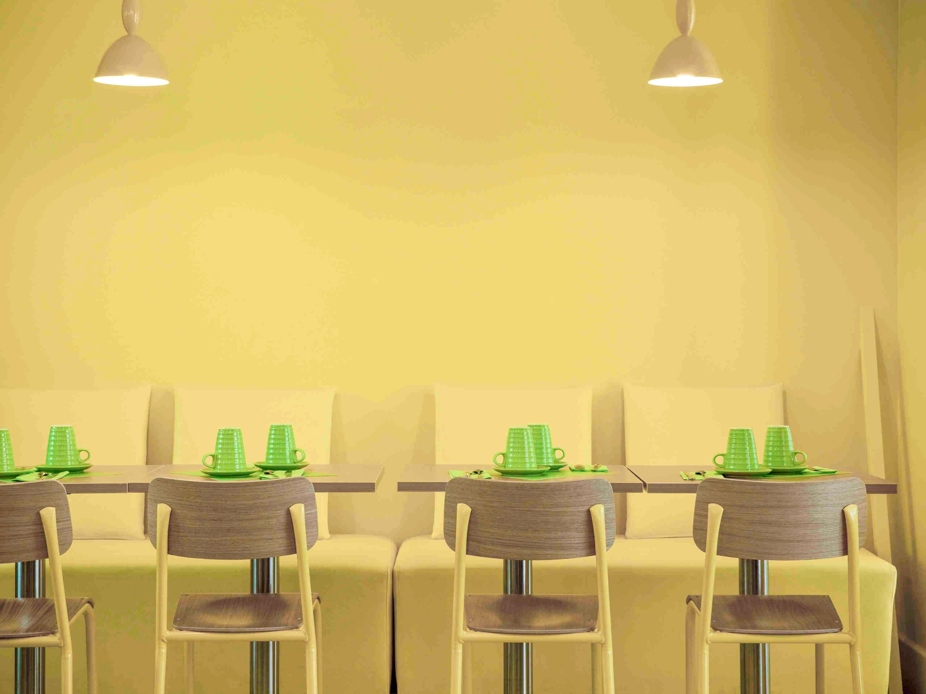 Ibis Styles Paris Mairie De Montreuil Hotel Montreuil  Exterior photo