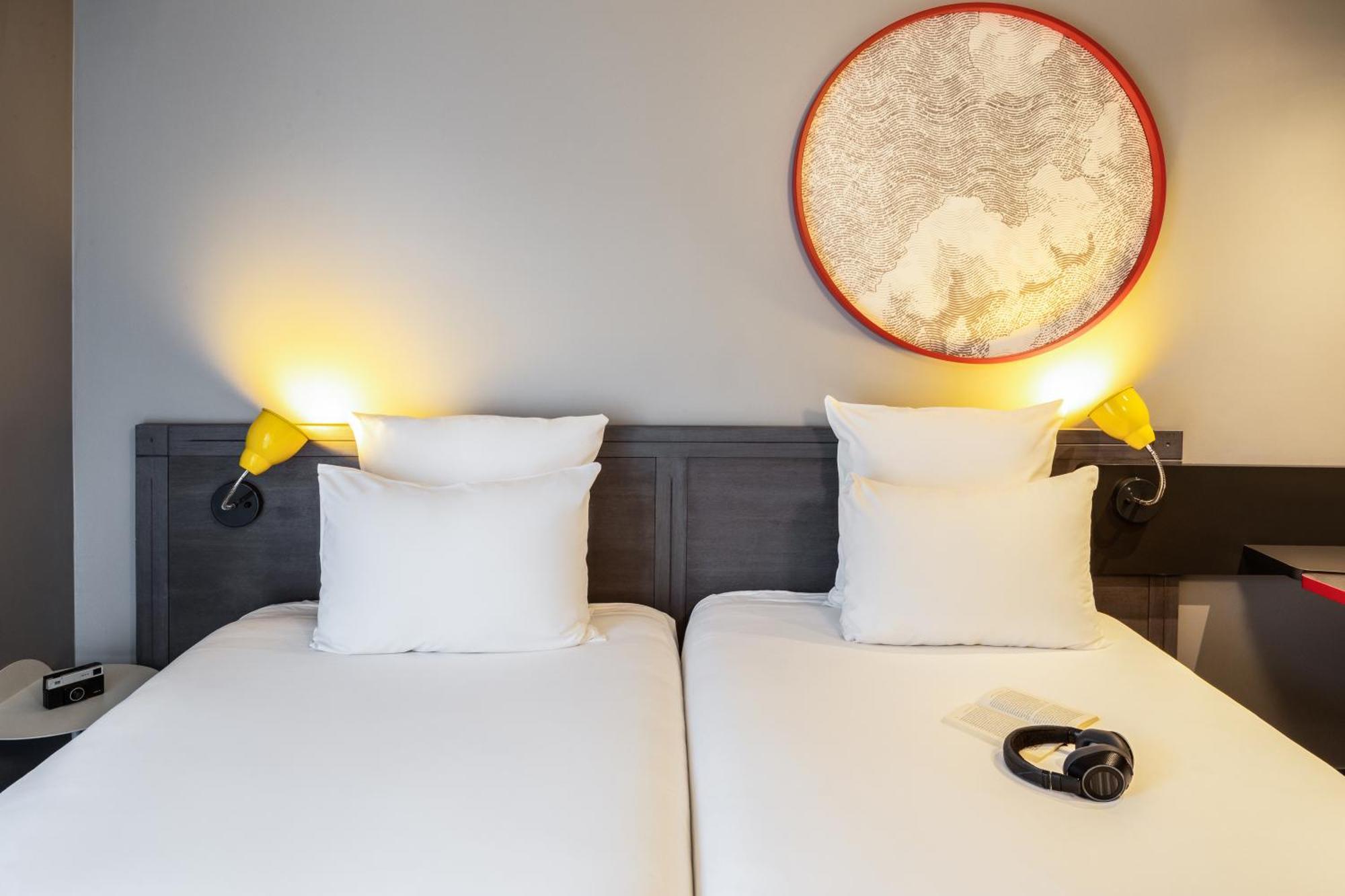 Ibis Styles Paris Mairie De Montreuil Hotel Montreuil  Exterior photo